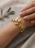 Gilded Laurel Leaf Hinge single Bangle