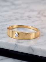 The Aurelia Fluted Pear Single Bangle