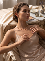 Luminous Oval Pearl Station Necklace in Gold